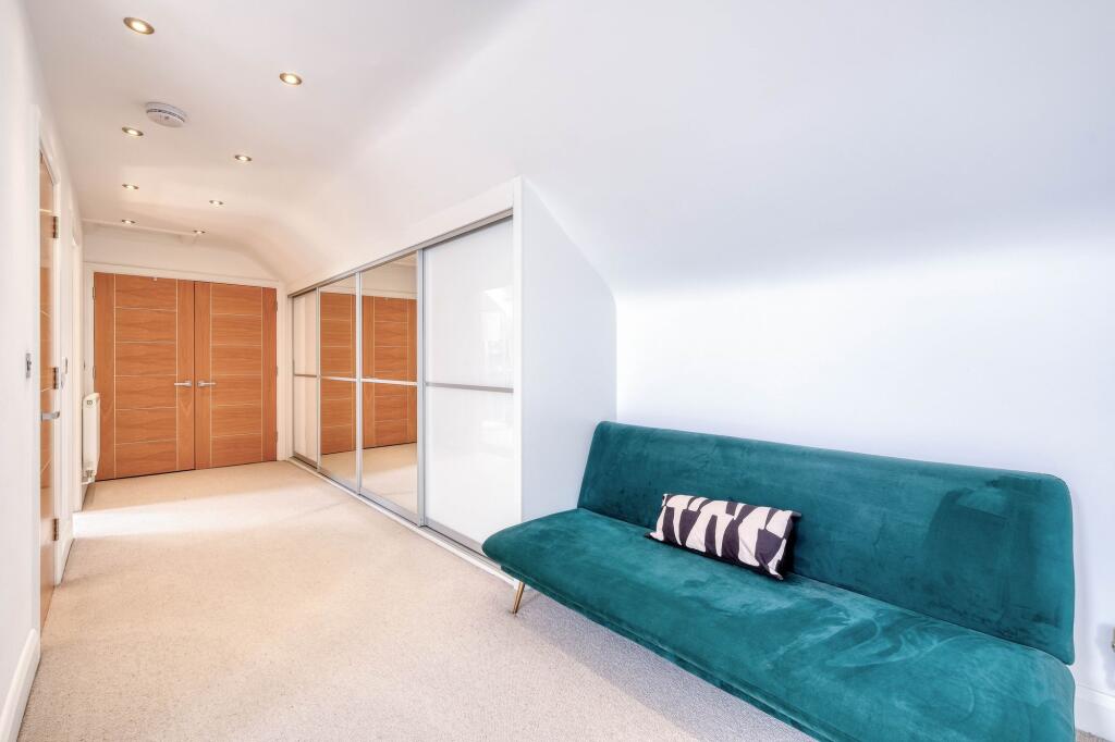 Additional image 31 of Evesham Road, Astwood Bank, B96