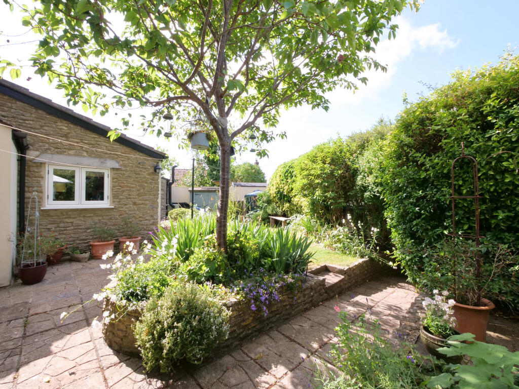 Additional image 5 of Honeysuckle cottage, Henstridge