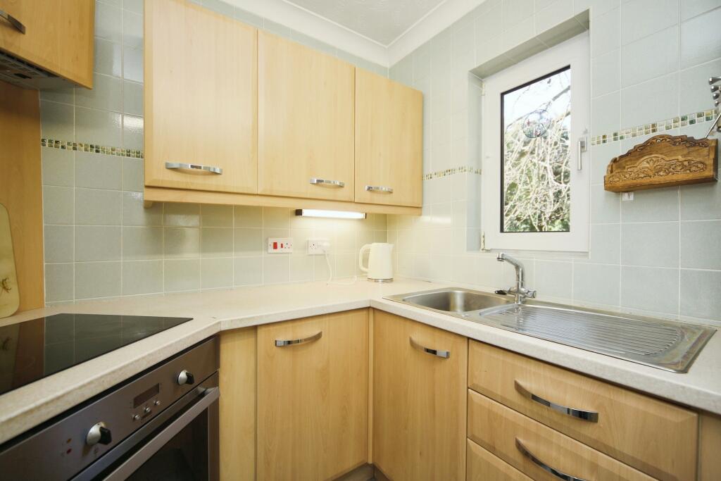 Additional image 3 of Malin Court, Alcester