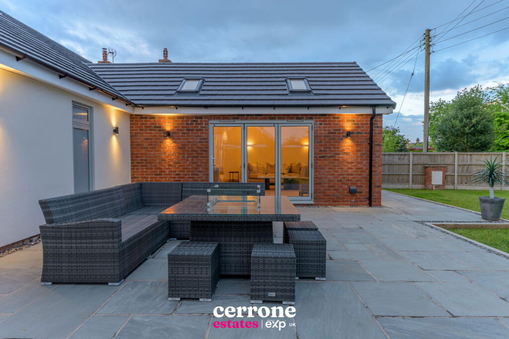 Additional image 29 of Holt Gardens, Studley, Warwickshire, B80 7NU