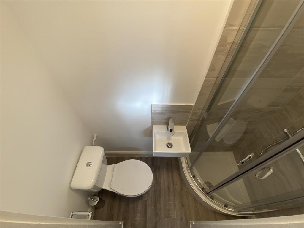 Additional image 4 of Rood End Road, Oldbury