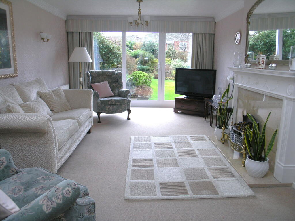 Additional image 3 of HALESOWEN, Hartsbourne Drive