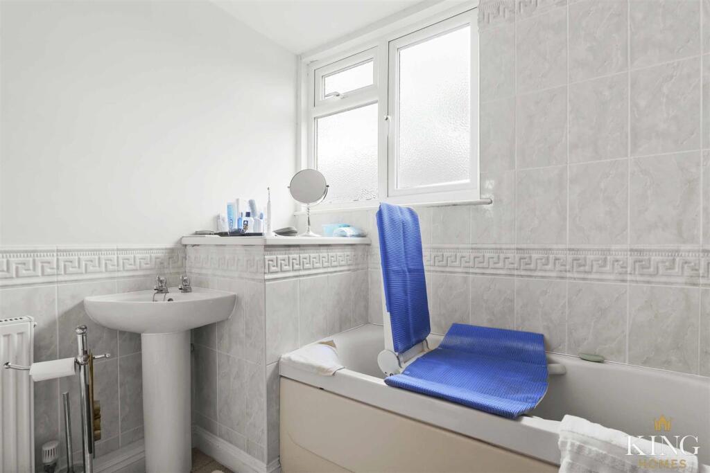 Additional image 11 of Pratts Lane, Mappleborough Green