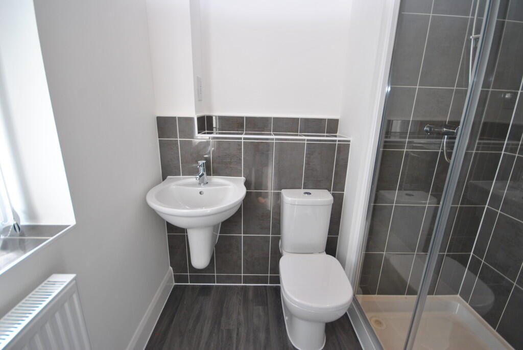 Additional image 11 of Cadet Drive, Shirley