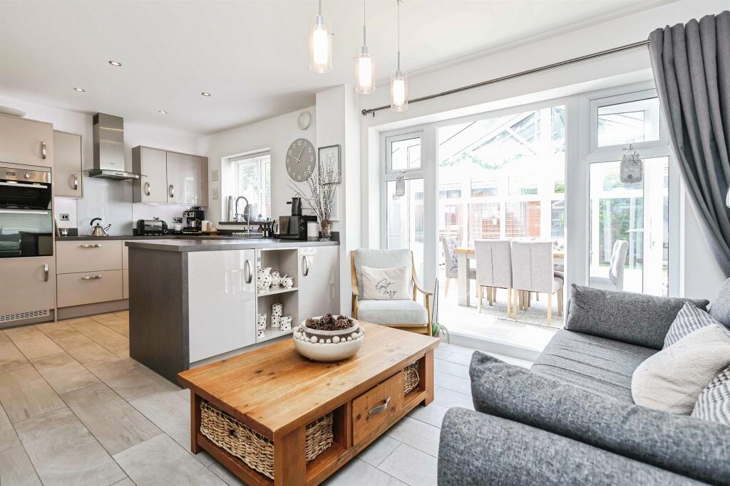 Additional image 6 of Norman Edwards Close, Coleshill, Birmingham