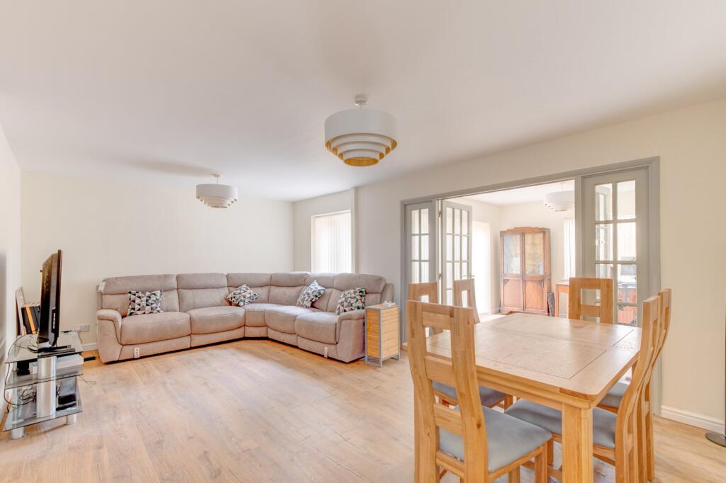 Additional image 21 of Lapworth Close, Greenlands, Redditch, B98