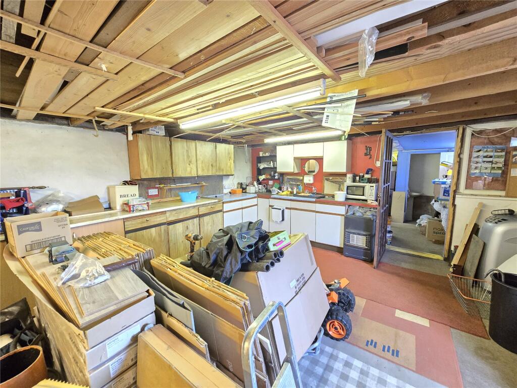 Additional image 17 of Wilnecote Lane, Tamworth, Staffordshire, B77