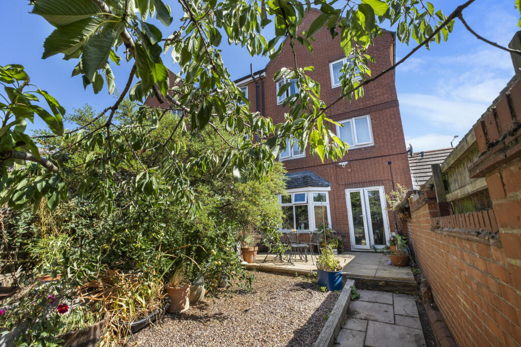 Additional image 18 of Evesham Road, Redditch. B97 5JN