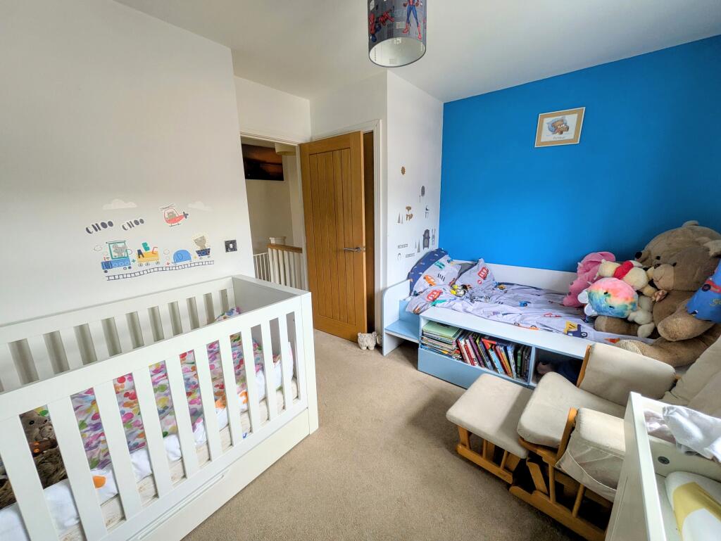 Additional image 10 of Tempest Close, Bradford, BD13