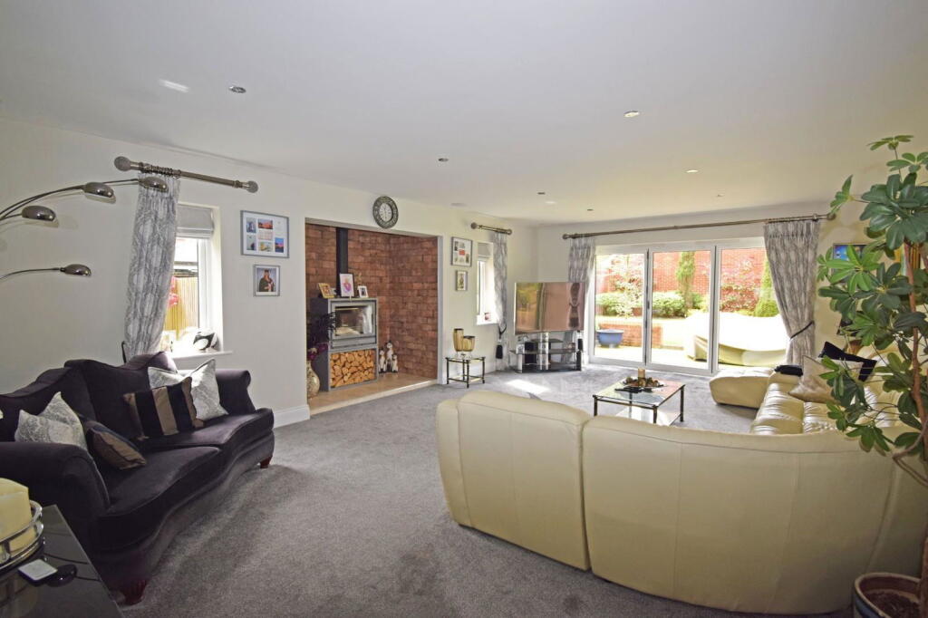 Additional image 4 of Pinfeld House, 22 Twatling Road, Barnt Green, Worcestershire, B45 8HT