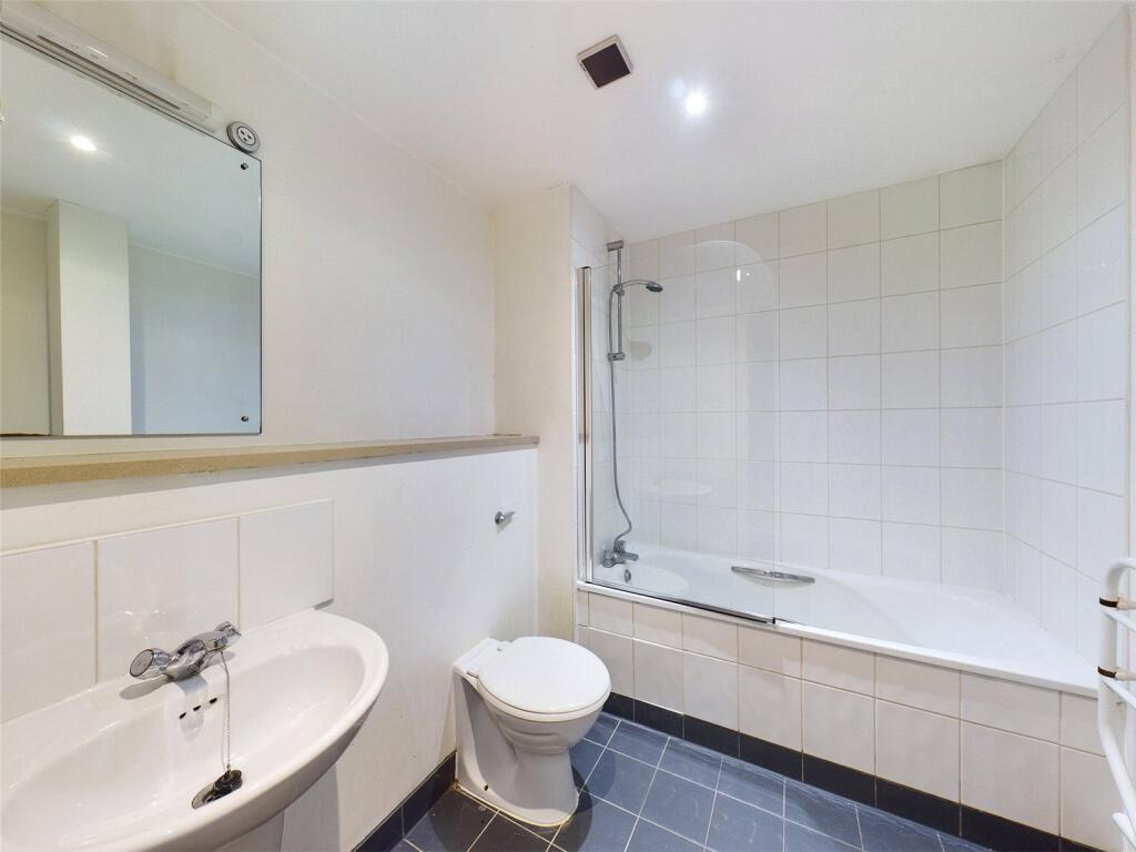 Additional image 4 of Upper Park Gate, Bradford, West Yorkshire, BD1