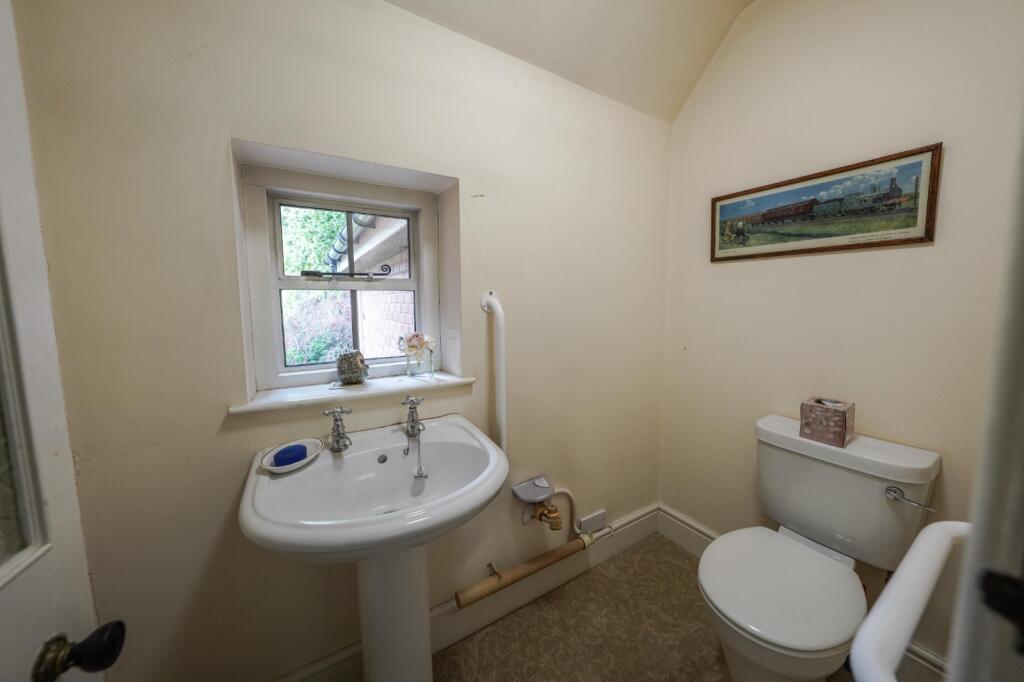 Additional image 19 of Warwick Road, Solihull, B91