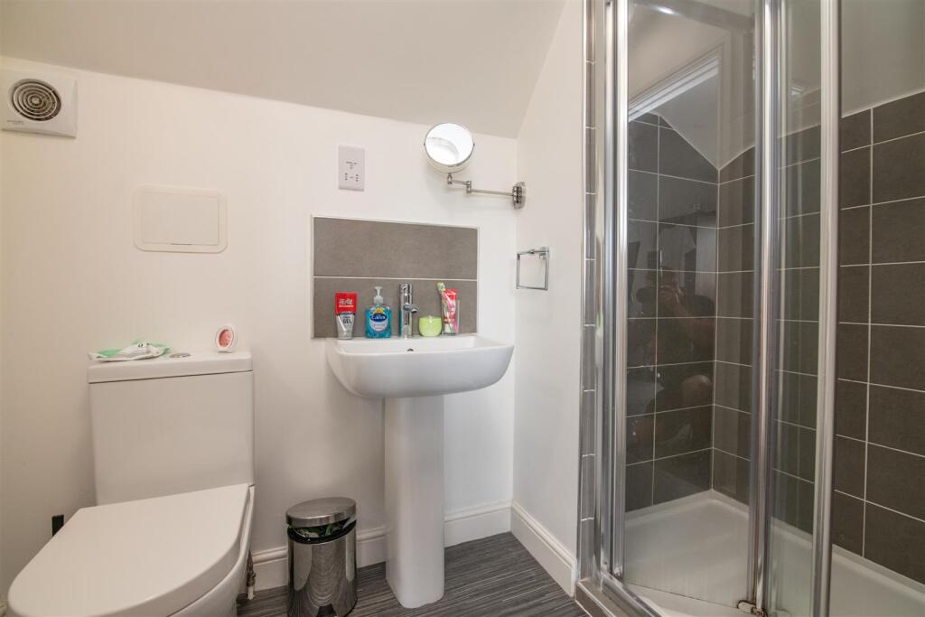 Additional image 28 of Farm Close, Solihull