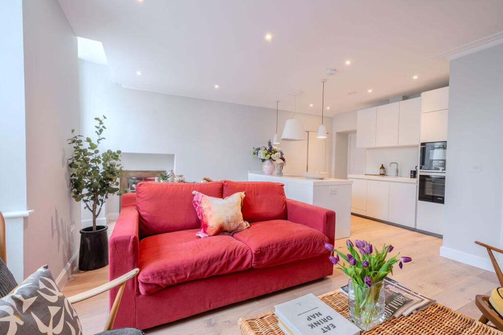 Additional image 9 of Great Pulteney Street, Bath, BA2 4DW