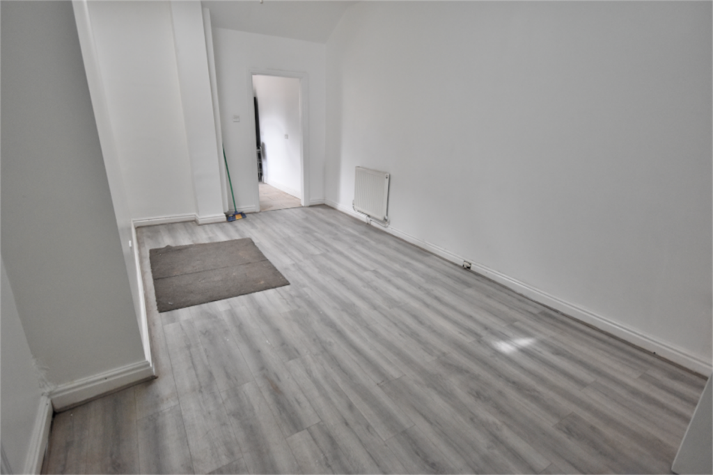 Additional image 8 of Fifth Avenue, Boardsley Green