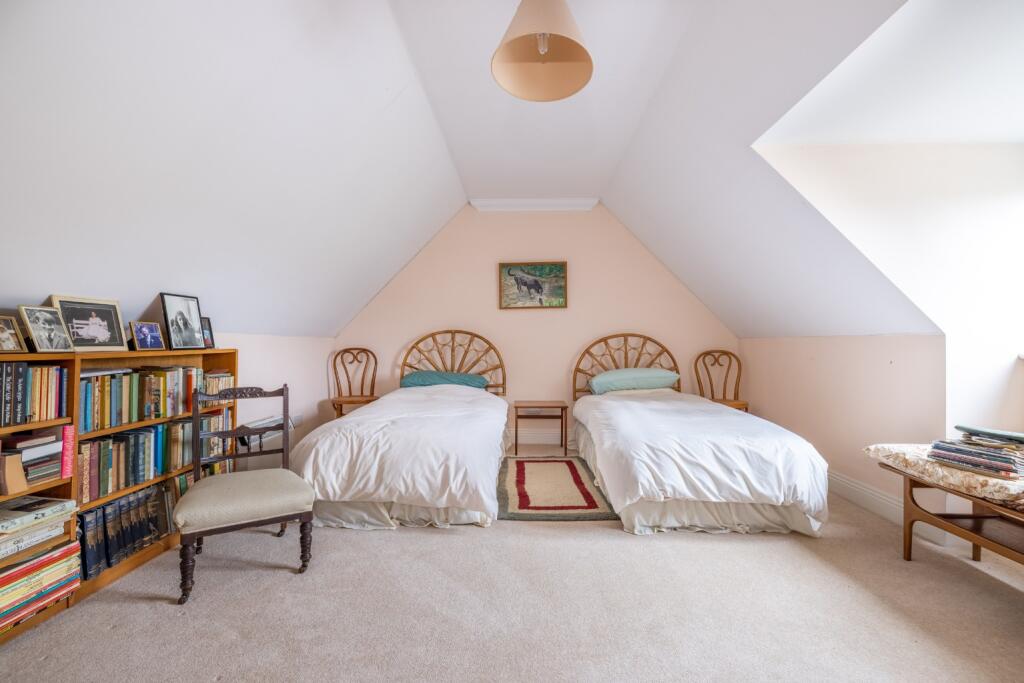 Additional image 18 of Priorygate Court, Castle Cary, Somerset, BA7