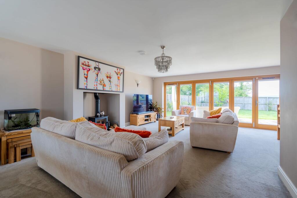 Additional image 3 of Woodlands House, Havyatt, Glastonbury, Somerset