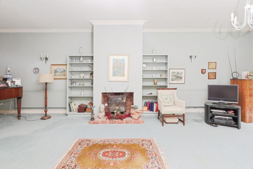 Additional image 8 of Longbarn, Parkfields, Arden Drive, Dorridge, Solihull