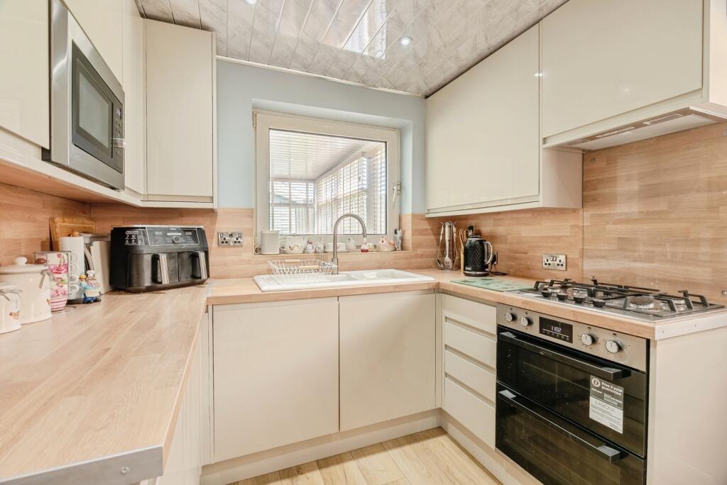 Additional image 7 of Weatherhill Crescent, Brierfield, Nelson, Lancashire, BB9