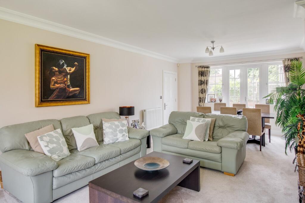 Additional image 5 of Foxtail Place, Catshill, Bromsgrove, Worcestershire, B61