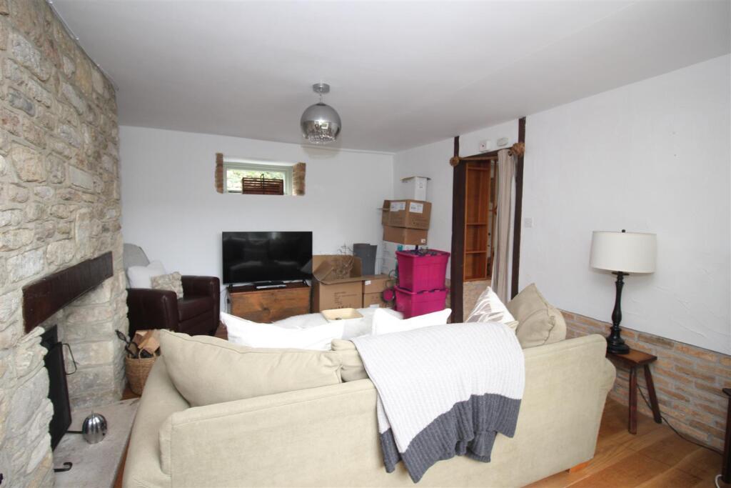 Additional image 4 of Claverton