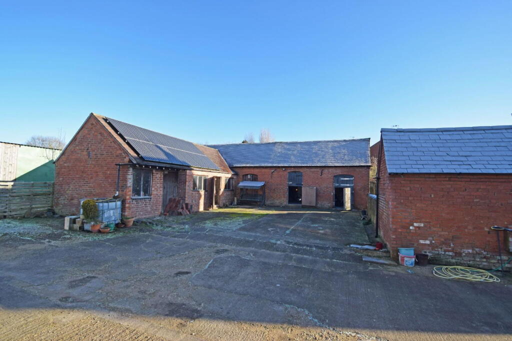 Additional image 33 of Park House Farm, Salt Way, New End, Astwood Bank, Worcestershire, B96 6NF
