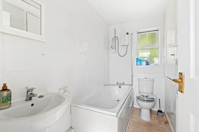 Additional image 6 of Plover Close, Alcester, B49