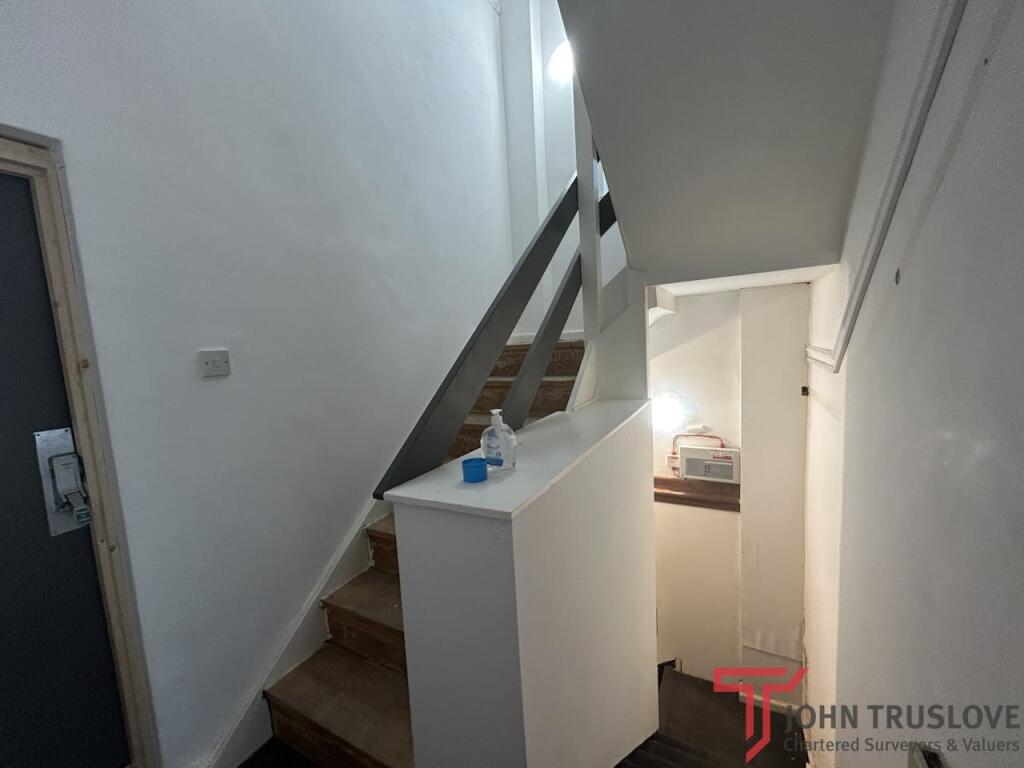 房产图片 4 - 英国伯克郡雷德迪奇教堂绿东18号，邮编B98 8BP