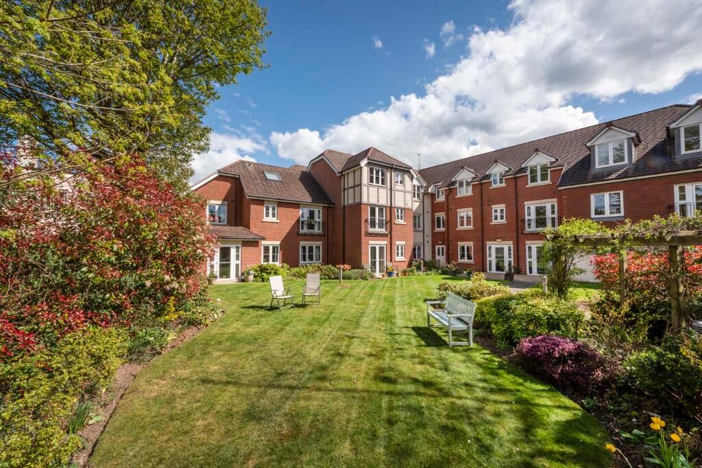 Additional image 20 of 24 Grange Court, 298 Warwick Road, Solihull, West Midlands, B92 7GL