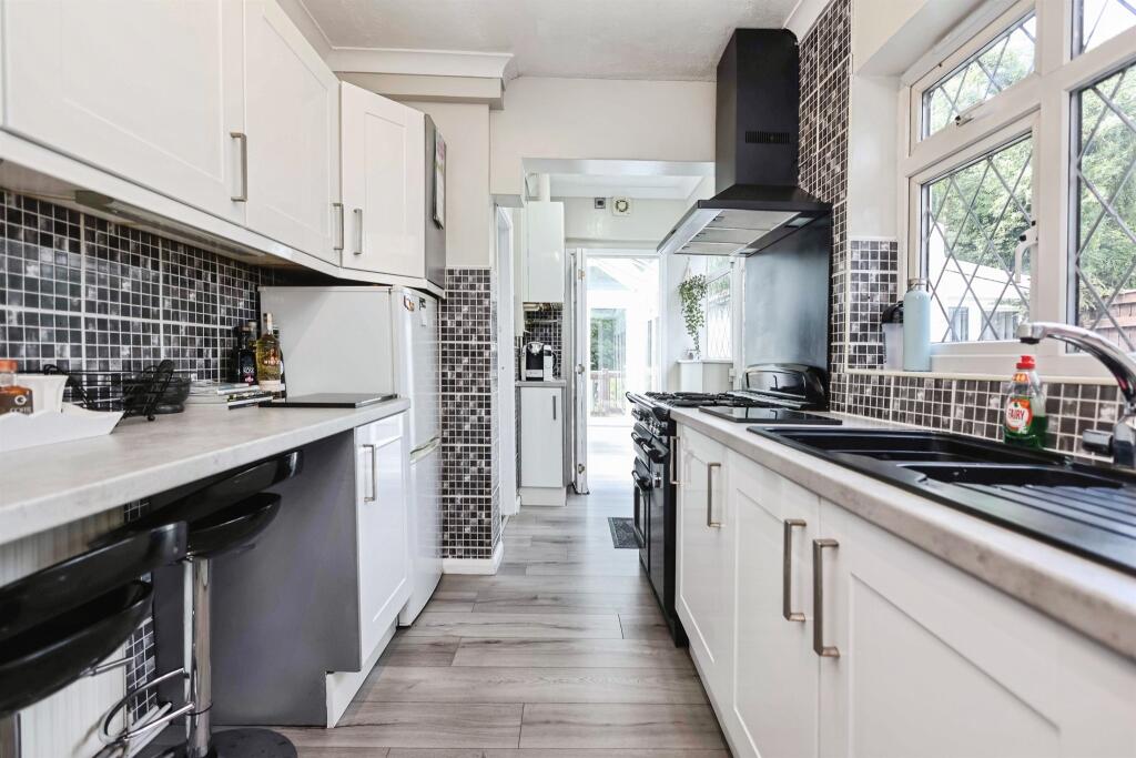 Additional image 4 of Beauty Bank, Cradley Heath