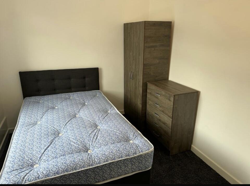 Additional image 5 of 45-47  Standish Street, Burnley, Lancashire