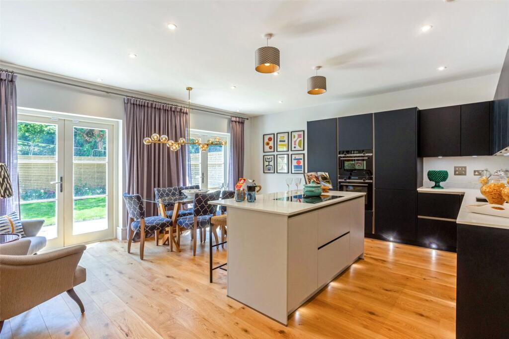 Additional image 3 of House 195 Bridgetower Drive, Holburne Park, Warminster Road, Bath, BA2