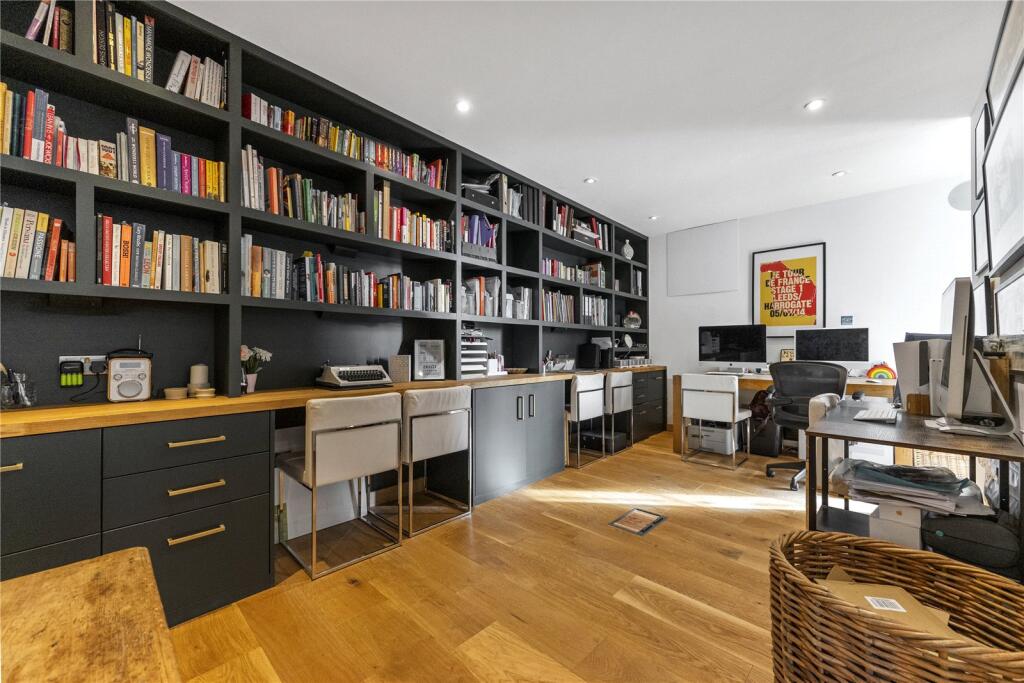 Additional image 10 of Ash House Farm, Sconce Lane, Baildon, Shipley, West Yorkshire