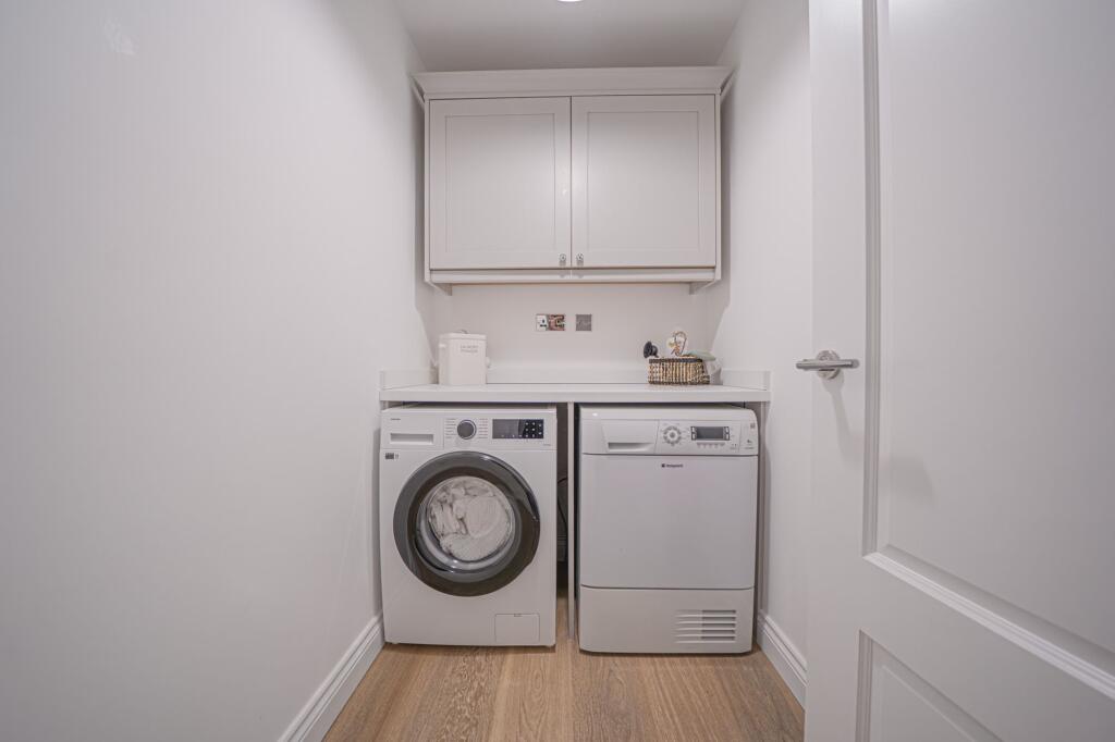 Additional image 32 of Besbury Close, Dorridge, B93