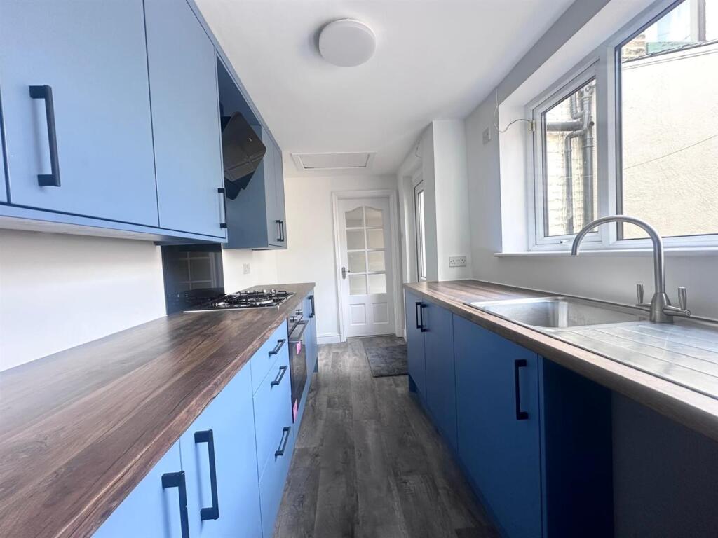 Additional image 10 of Coal Clough Lane, Burnley