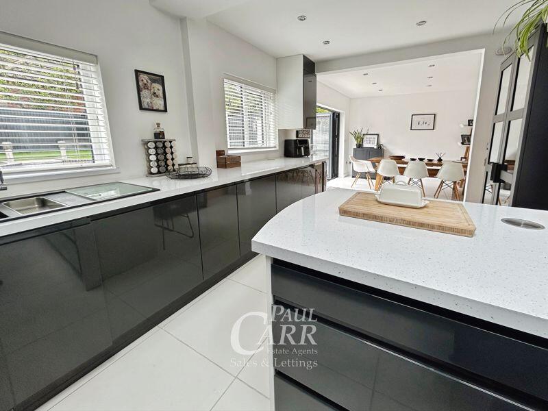 Additional image 7 of Eachelhurst Road, Sutton Coldfield, B76 1EP