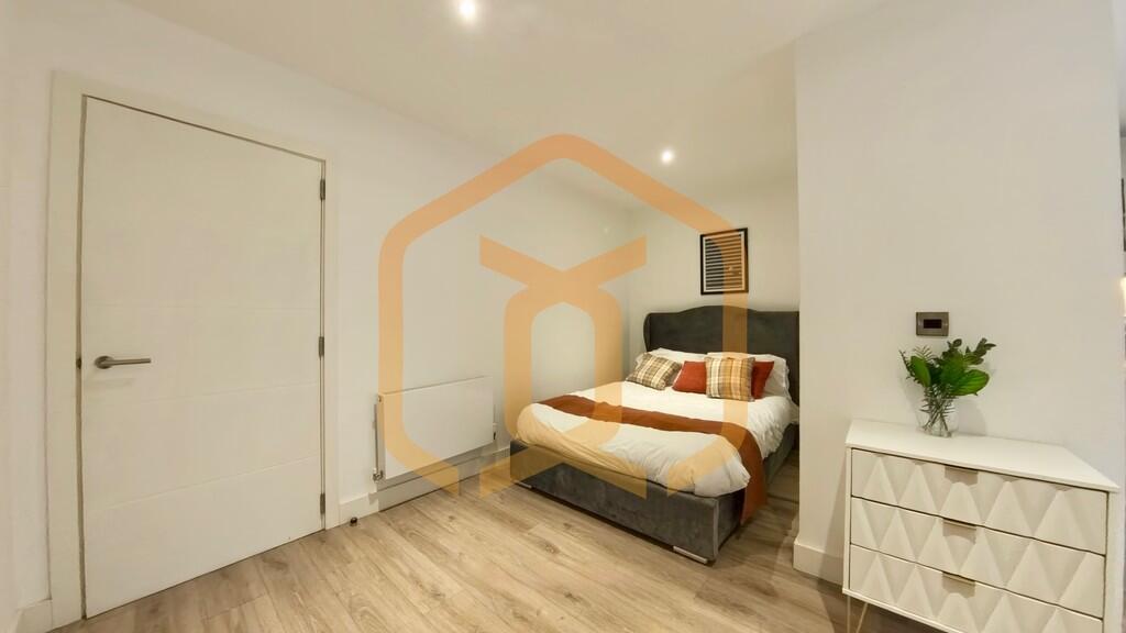 Additional image 5 of Broadoaks, 548 Streetsbrook Rd, B91 1QY