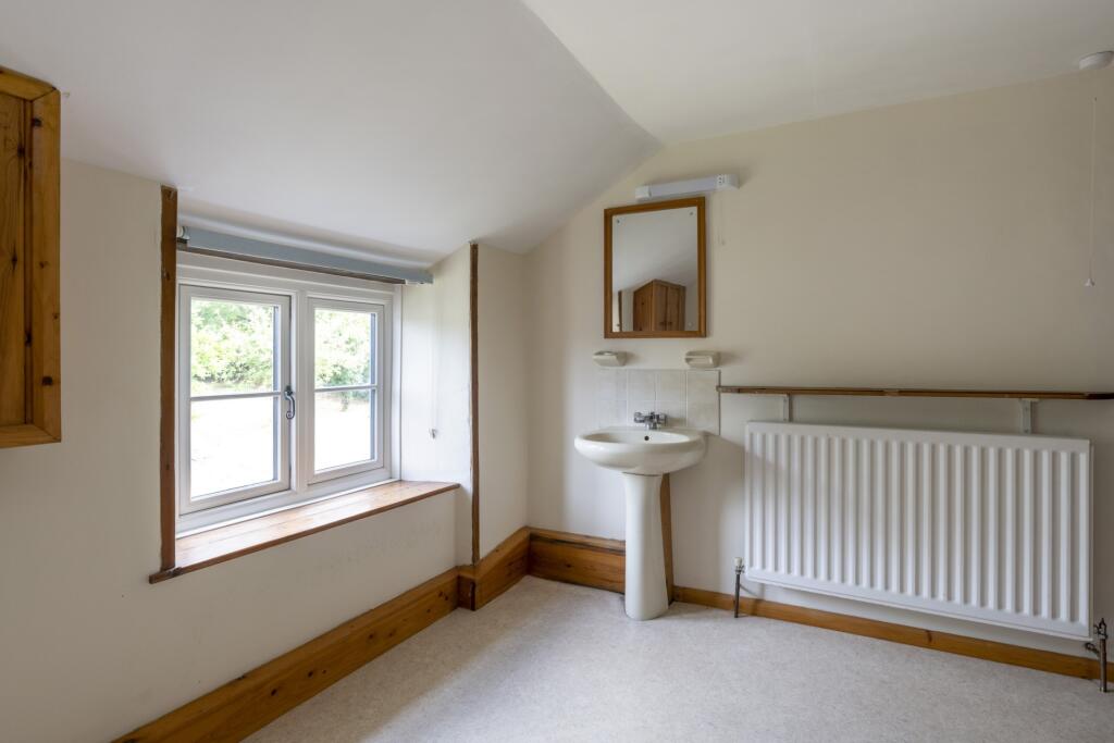 Additional image 16 of Farm Street, Tintinhull, BA22