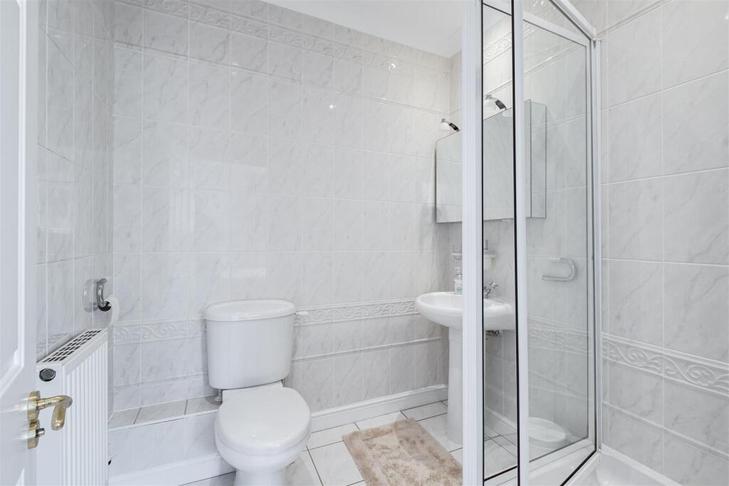 Additional image 41 of Selwyn Walk, Little Aston, Sutton Coldfield