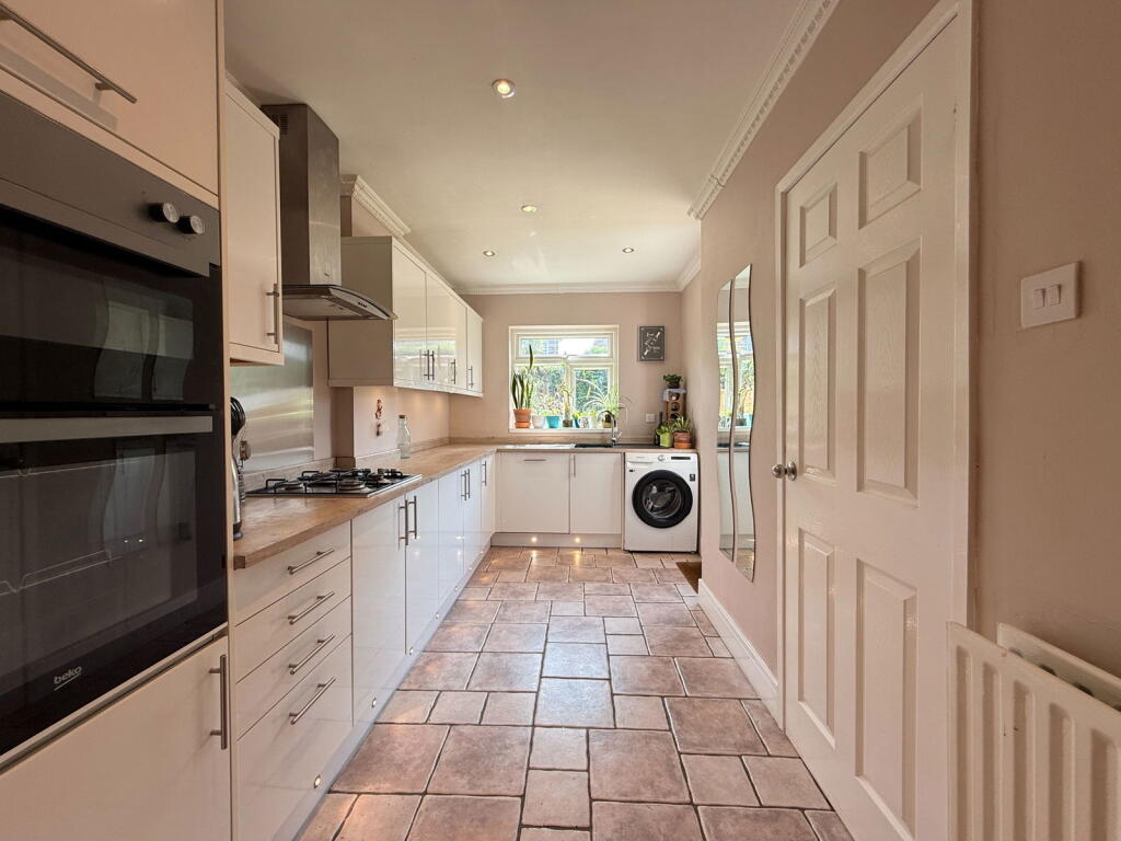 Additional image 6 of Yardley Wood Road, Shirley