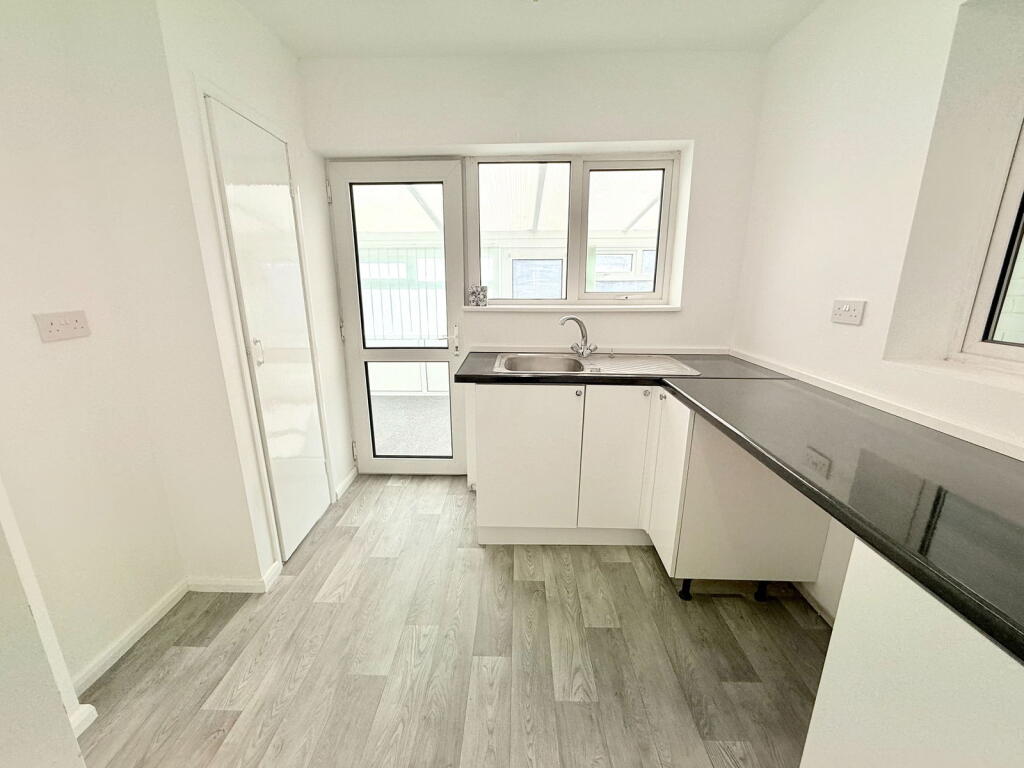 Additional image 6 of Thornyfield Road, Shirley