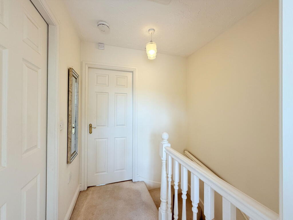 Additional image 7 of Finmere Way, Shirley