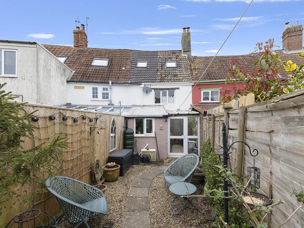 Additional image 17 of Poppy Cottage 5 The Green Stoford