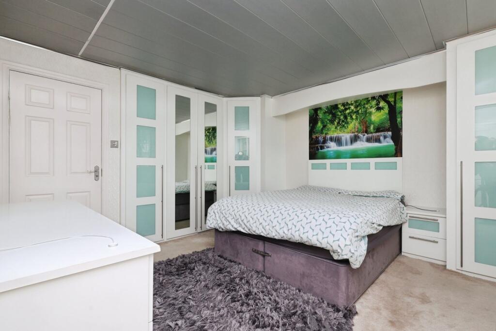 Additional image 26 of New Close Road, Shipley, BD18