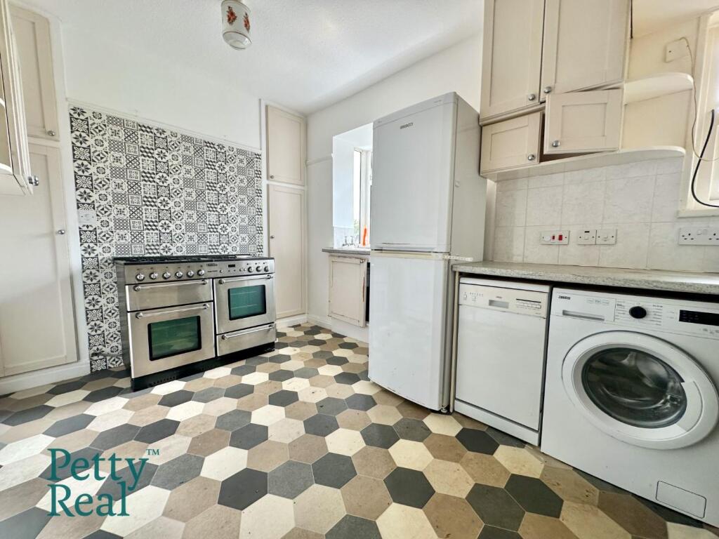 Additional image 3 of Wheatley Lane Road, Fence