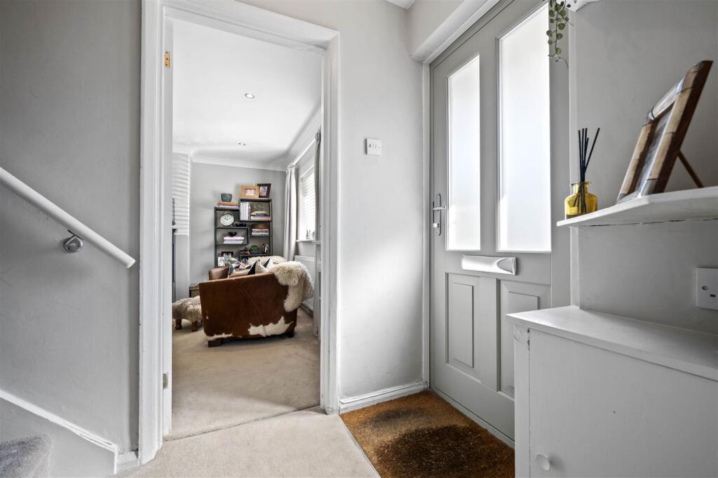 Additional image 9 of Meadow Road, Henley-In-Arden