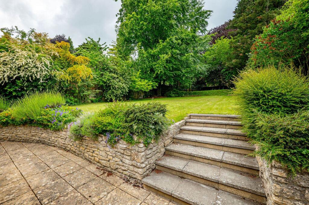 Additional image 11 of College Road