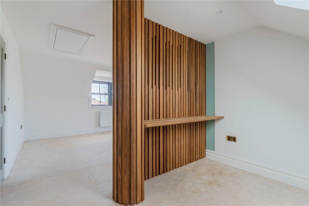 Additional image 12 of Impressive New Home in Holcombe –  Late Summer Completion