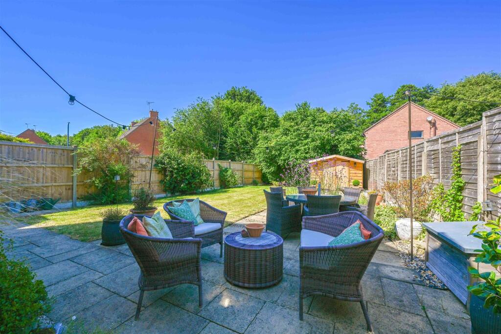 Additional image 22 of Meadow Road, Henley-In-Arden