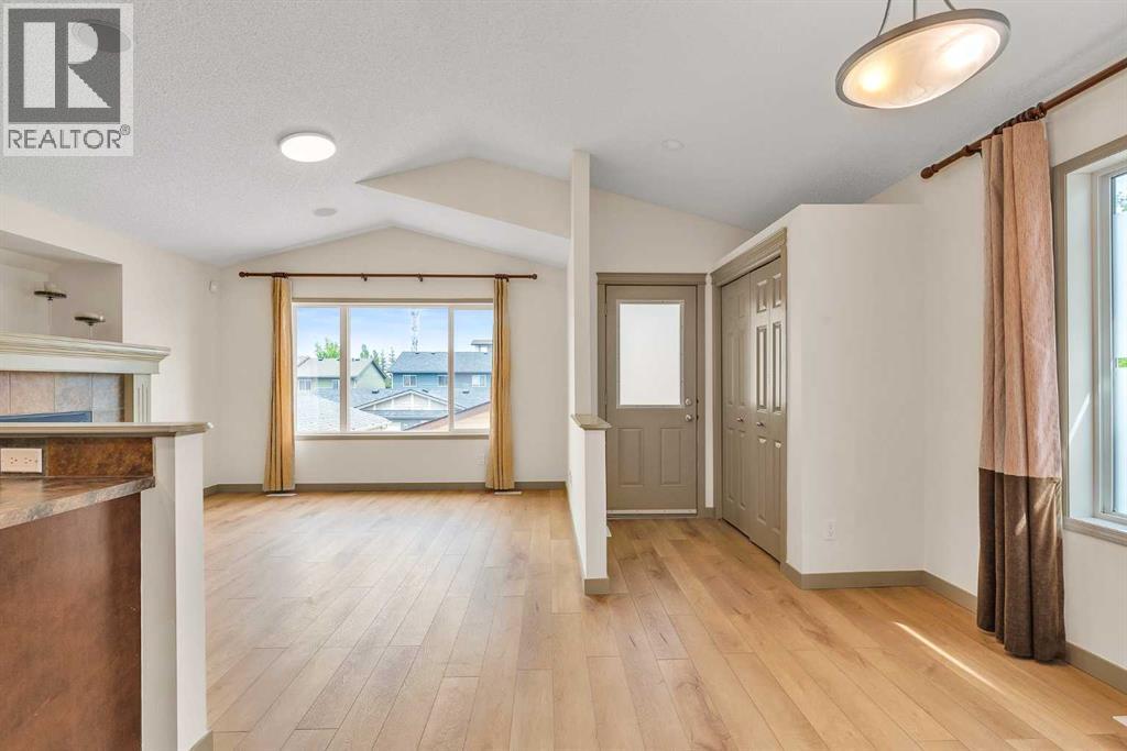 Property image for 16 Panora Close NW|Calgary, Alberta T3K0G3